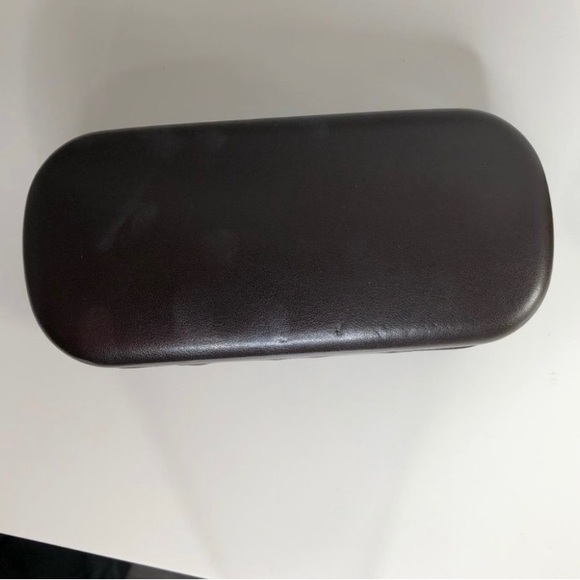 Louis Vuitton Brown Daphne Sunglasses and Case - Picture 8 of 11